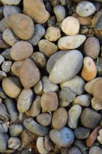 stones/des pierres