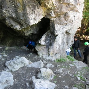 Rockwood - exploring caves